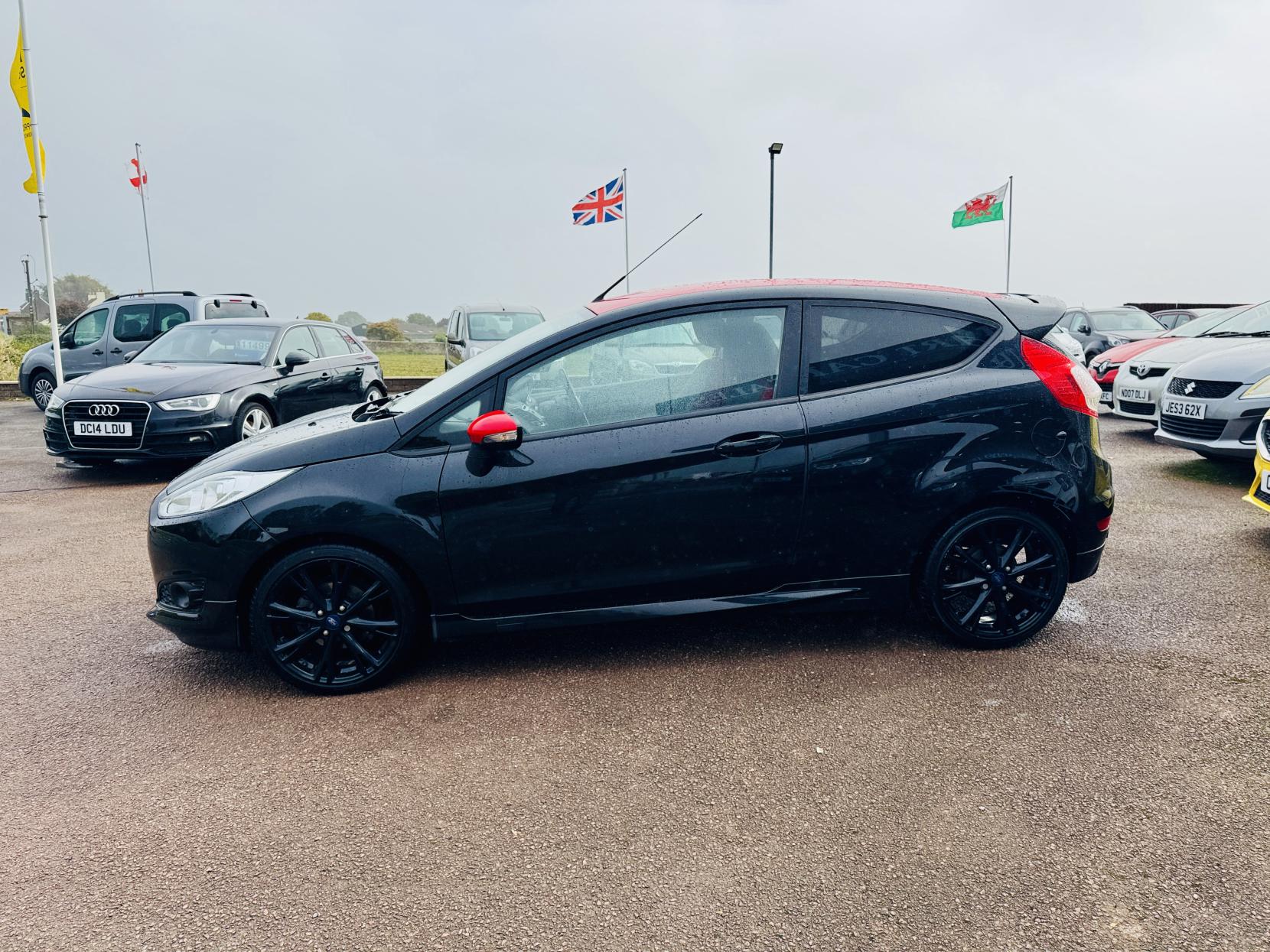 Ford Fiesta 1.0T EcoBoost Zetec S Black Edition Hatchback 3dr Petrol Manual Euro 6 (s/s) (140 ps)