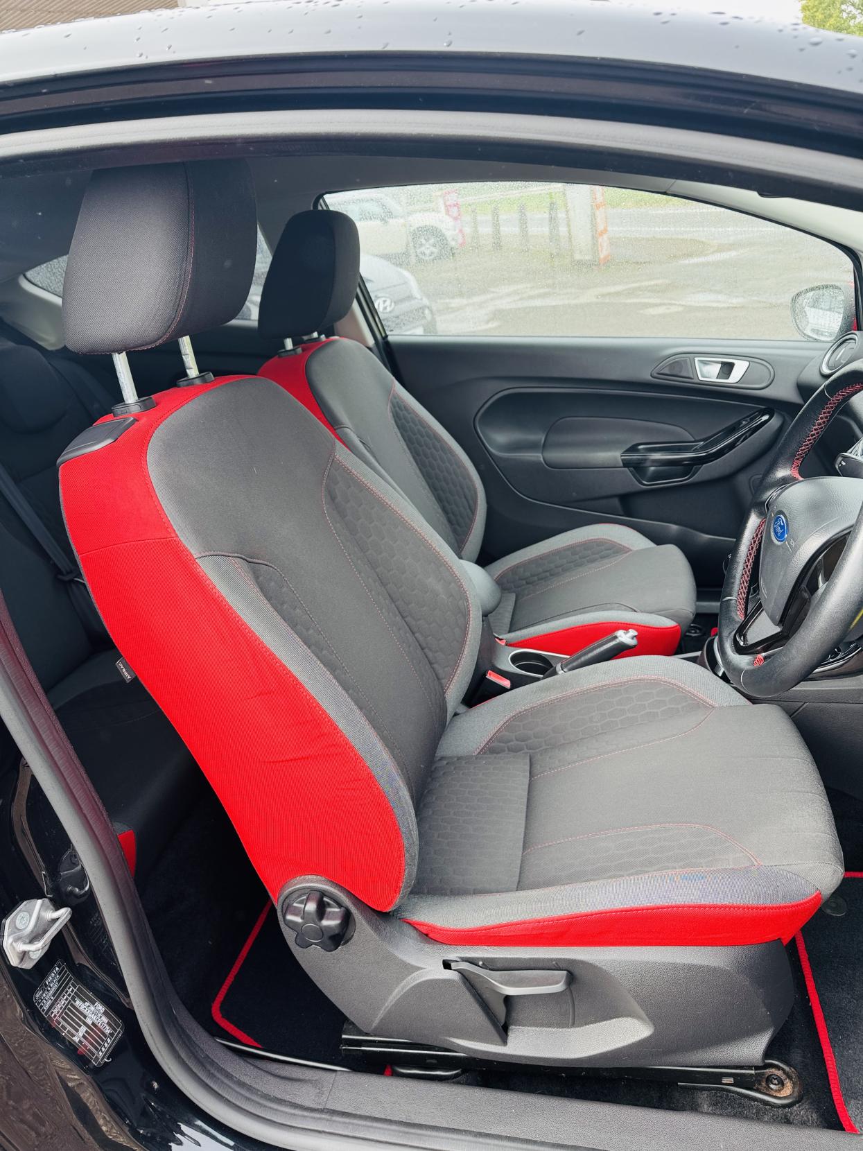 Ford Fiesta 1.0T EcoBoost Zetec S Black Edition Hatchback 3dr Petrol Manual Euro 6 (s/s) (140 ps)