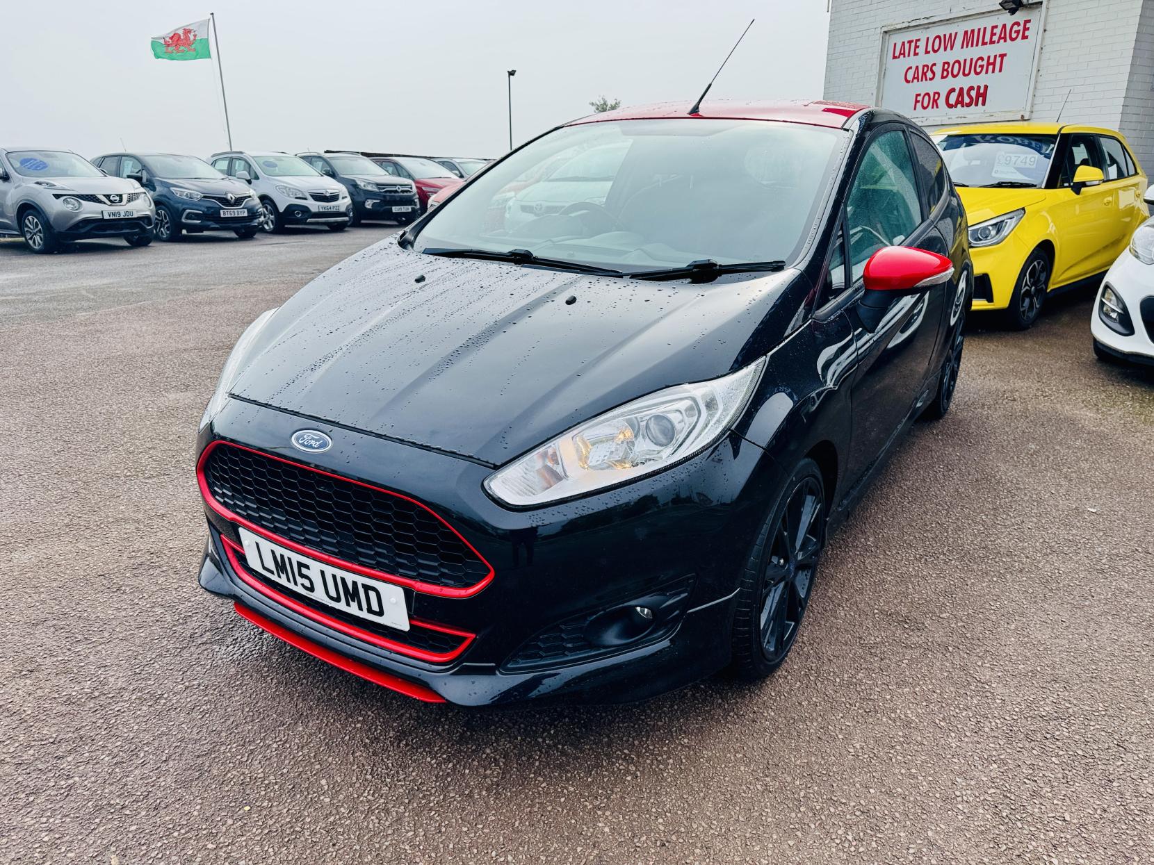 Ford Fiesta 1.0T EcoBoost Zetec S Black Edition Hatchback 3dr Petrol Manual Euro 6 (s/s) (140 ps)