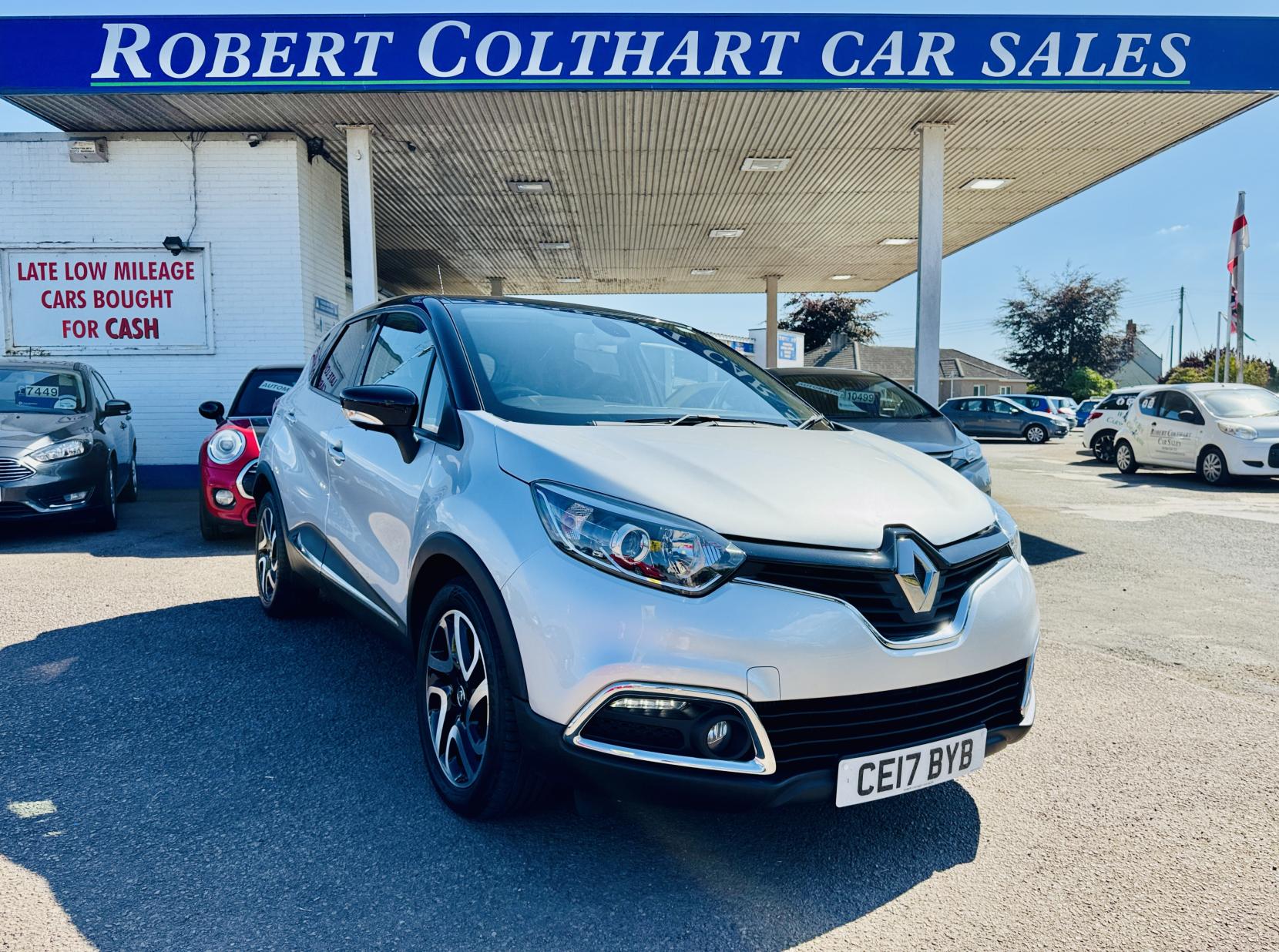 Renault Captur 1.5 dCi ENERGY Dynamique S Nav SUV 5dr Diesel Auto Euro 6 (s/s) (90 ps)