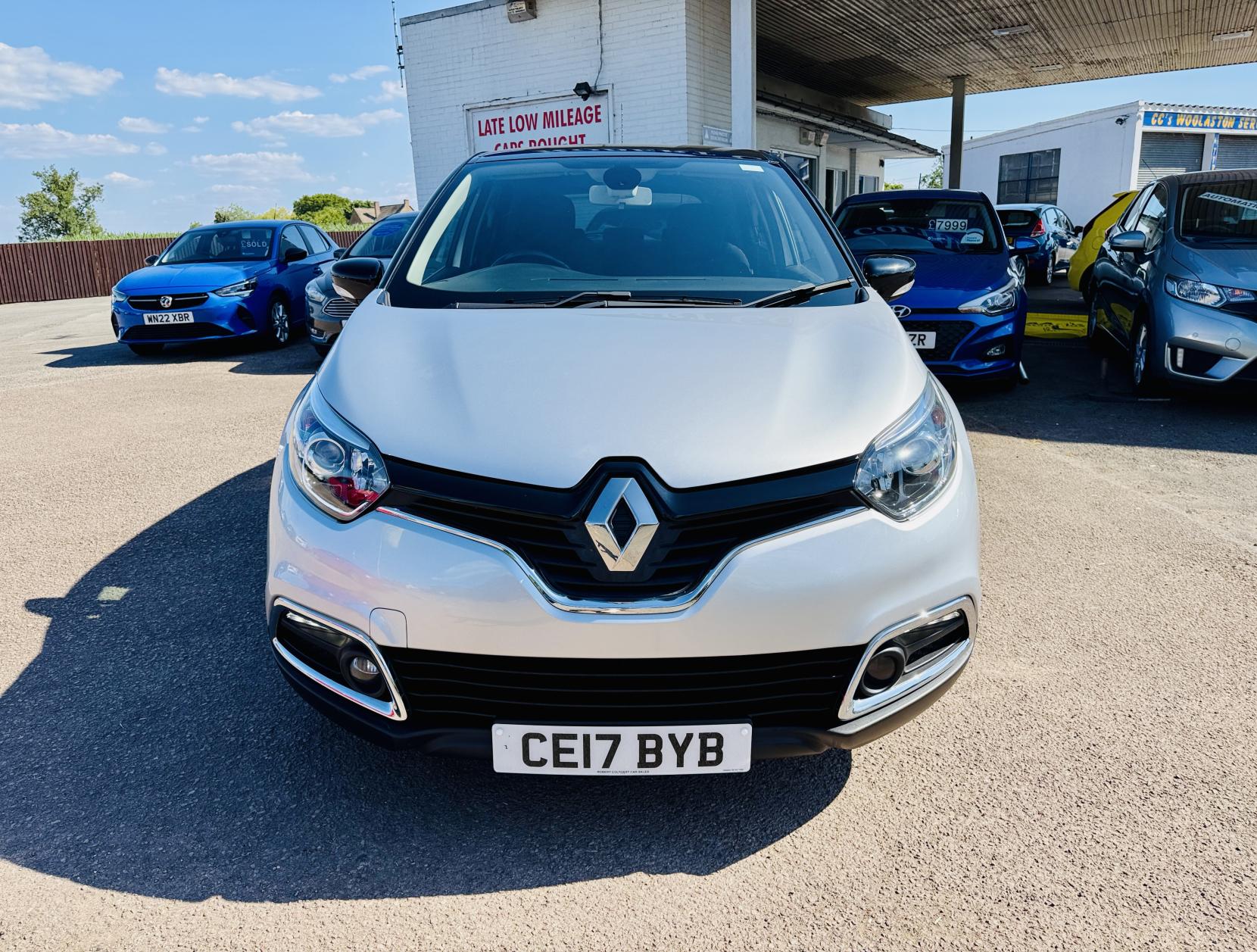 Renault Captur 1.5 dCi ENERGY Dynamique S Nav SUV 5dr Diesel Auto Euro 6 (s/s) (90 ps)