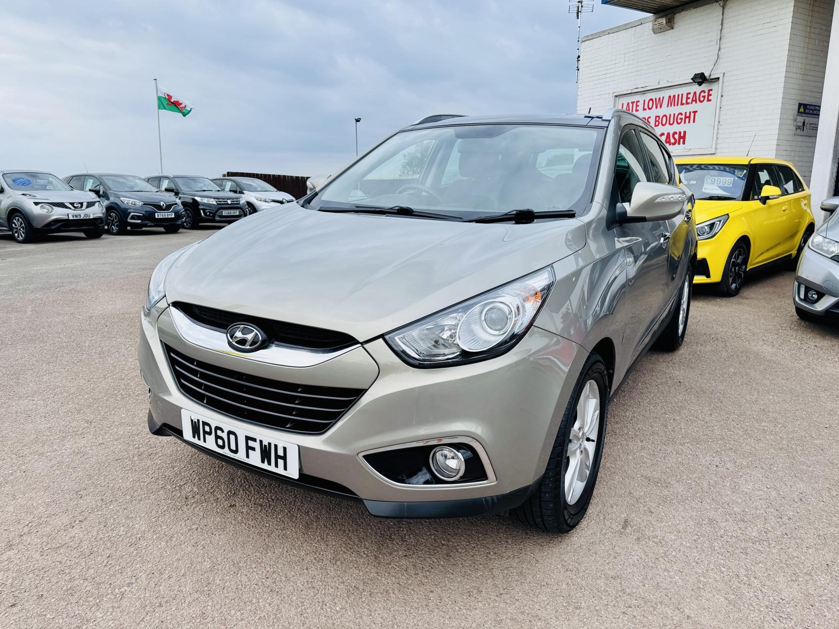 Hyundai ix35 1.7 CRDi Premium SUV 5dr Diesel Manual Euro 5 (s/s) (115 ps)