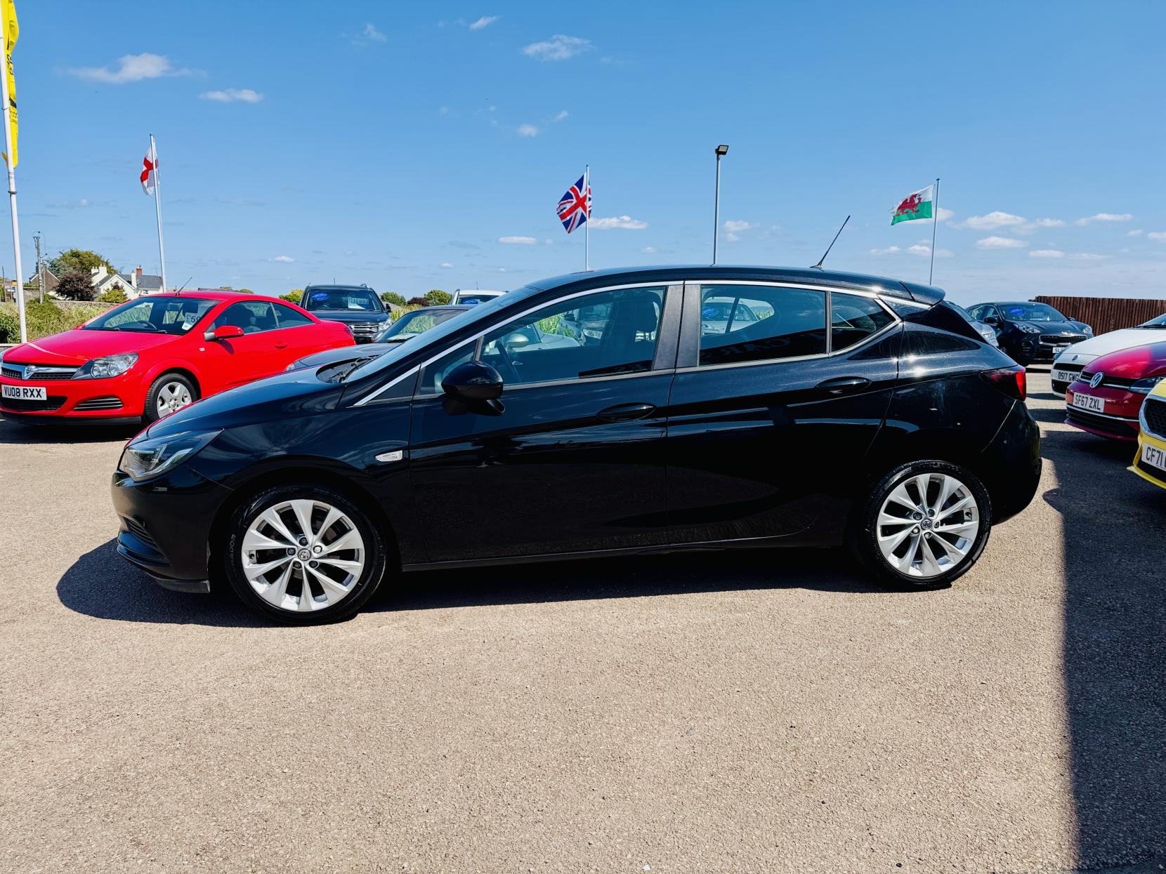 Vauxhall Astra 1.4i Turbo Energy Hatchback 5dr Petrol Manual Euro 6 (125 ps)