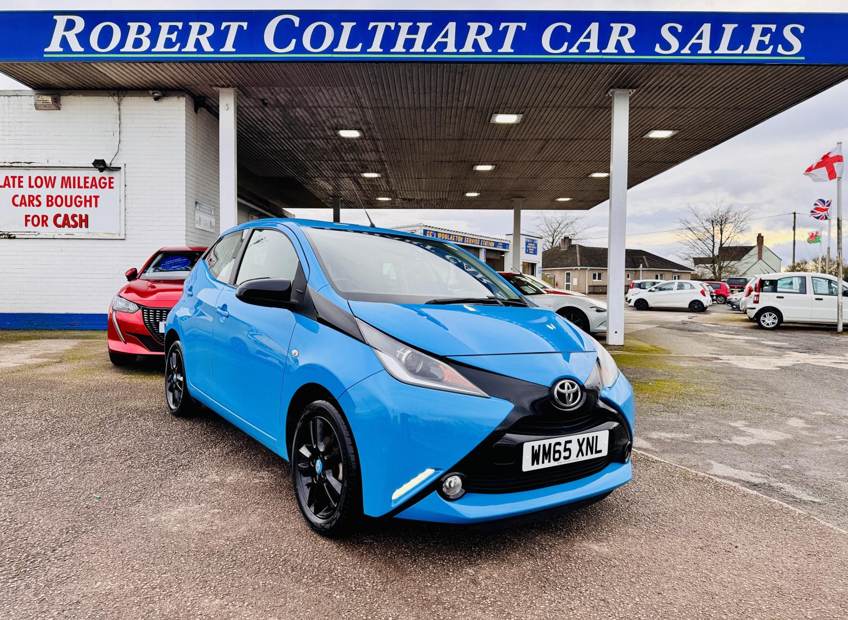 Toyota AYGO 1.0 VVT-i x-cite Hatchback 5dr Petrol Manual Euro 6 (68 ps)