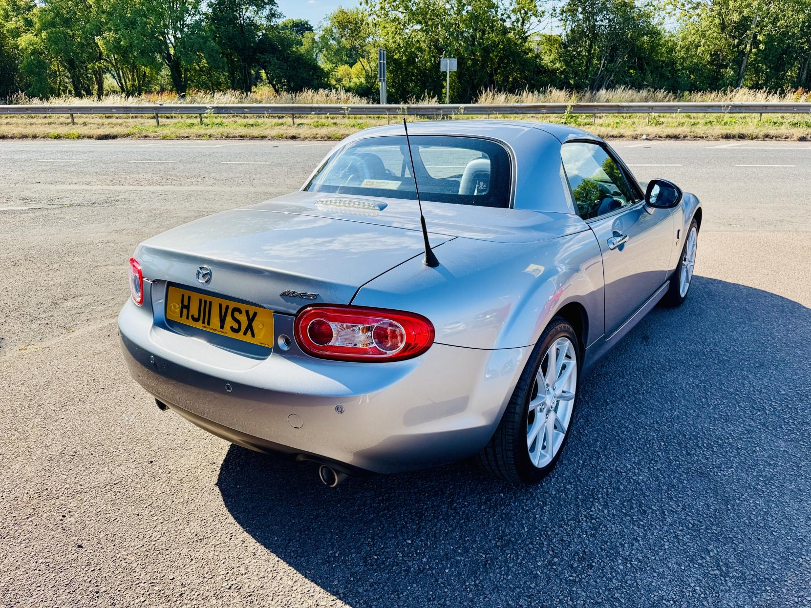 Mazda MX-5 2.0i Miyako Roadster 2dr Petrol Manual Euro 4 (160 ps)