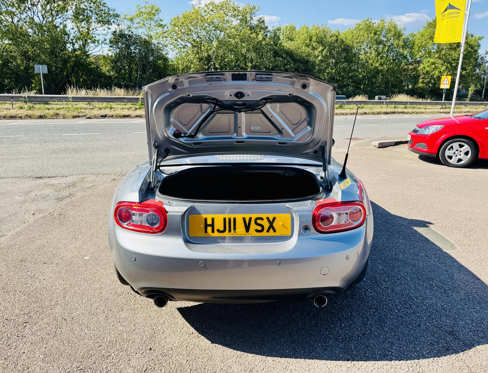 Mazda MX-5 2.0i Miyako Roadster 2dr Petrol Manual Euro 4 (160 ps)
