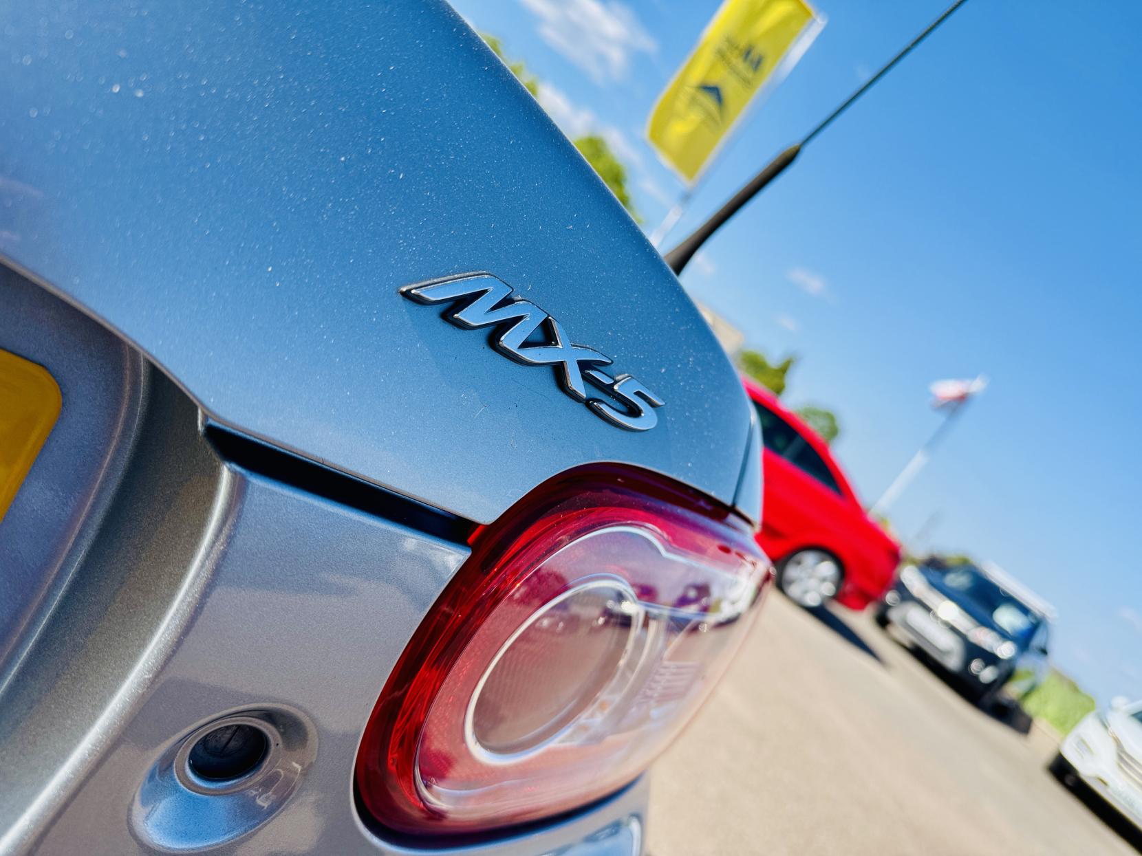 Mazda MX-5 2.0i Miyako Roadster 2dr Petrol Manual Euro 4 (160 ps)
