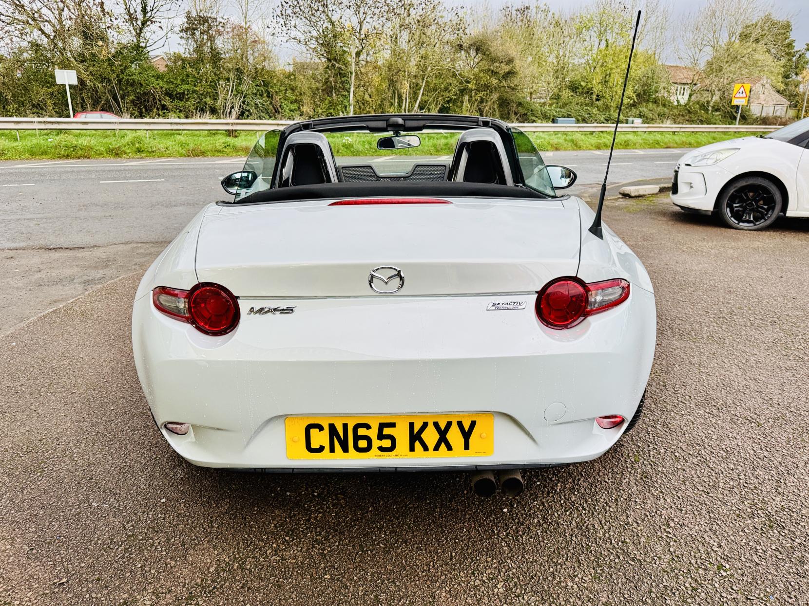 Mazda MX-5 1.5 SKYACTIV-G SE-L Nav Convertible 2dr Petrol Manual Euro 6 (131 ps)
