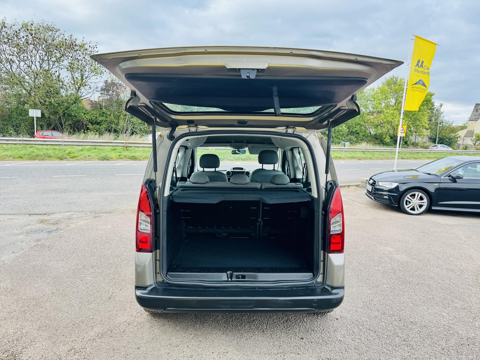 Citroen Berlingo 1.6 BlueHDi Feel Multispace MPV 5dr Diesel Manual Euro 6 (100 ps)
