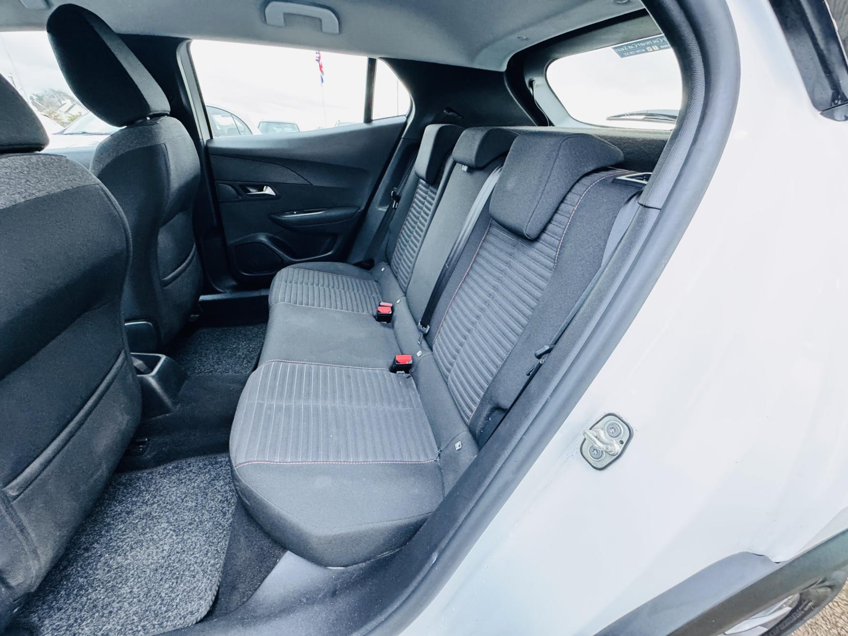 Peugeot 2008 1.2 PureTech Active Premium SUV 5dr Petrol Manual Euro 6 (s/s) (100 ps)