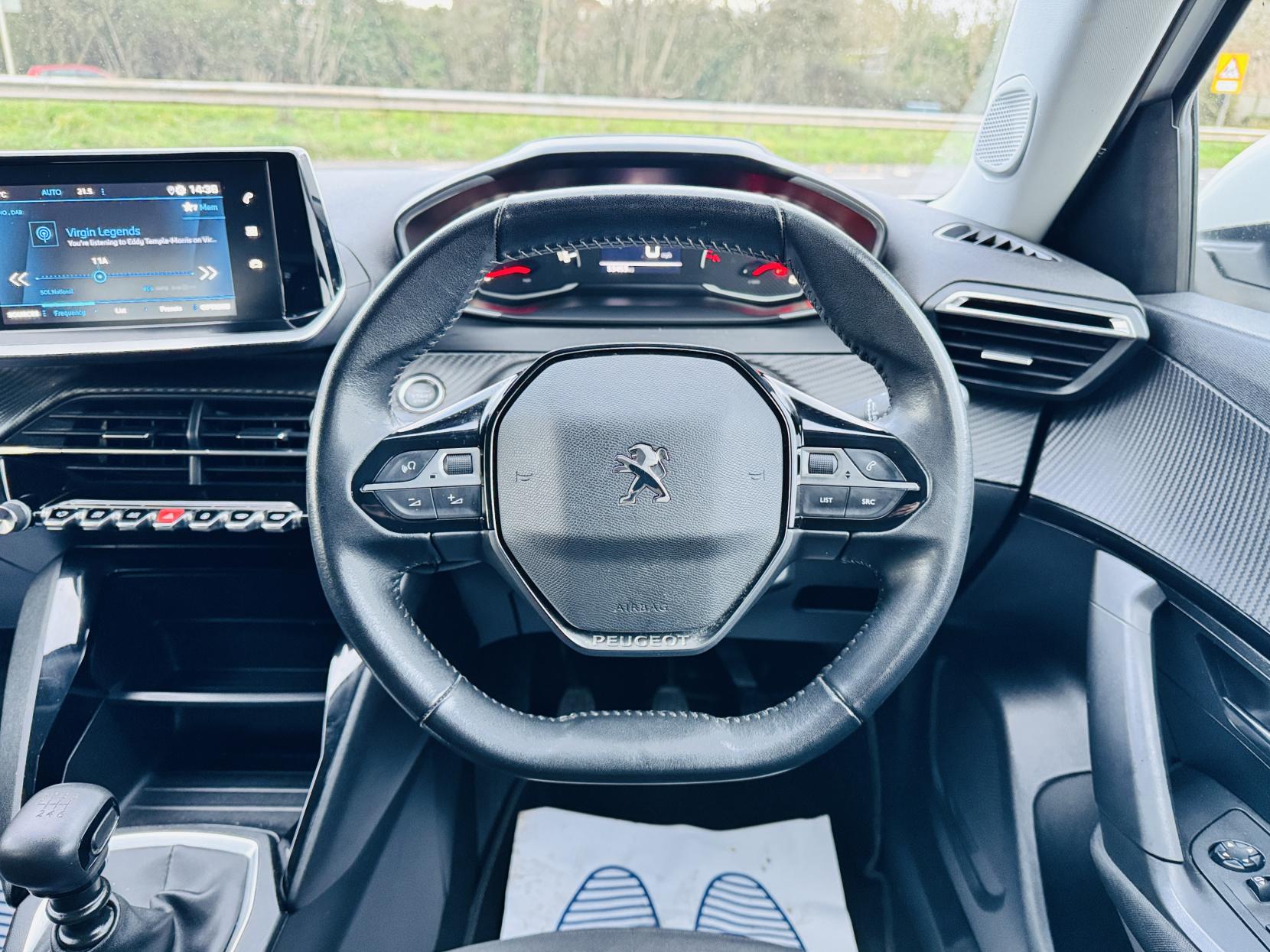 Peugeot 2008 1.2 PureTech Active Premium SUV 5dr Petrol Manual Euro 6 (s/s) (100 ps)