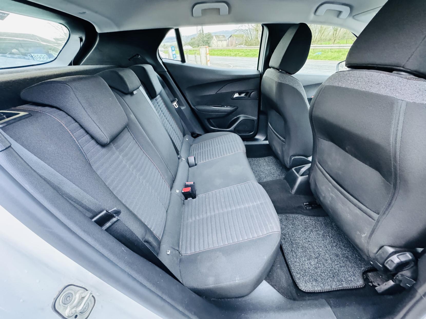 Peugeot 2008 1.2 PureTech Active Premium SUV 5dr Petrol Manual Euro 6 (s/s) (100 ps)