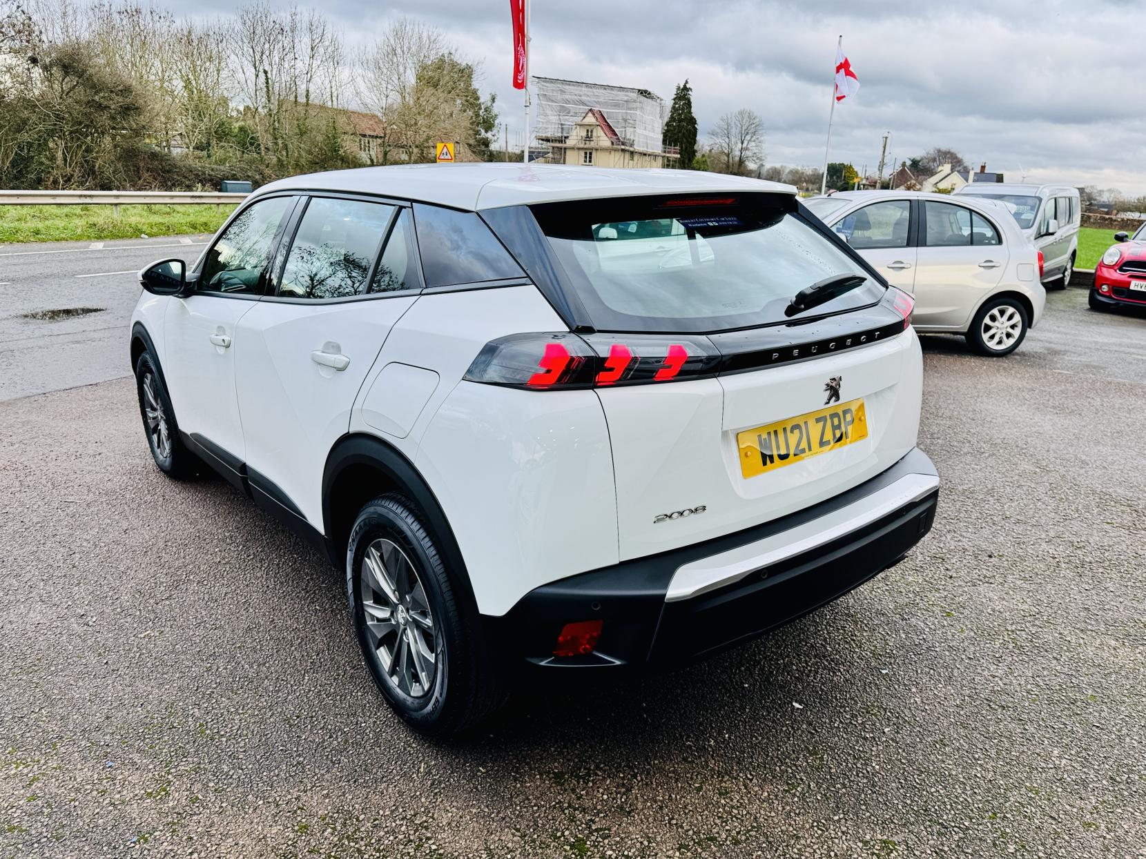 Peugeot 2008 1.2 PureTech Active Premium SUV 5dr Petrol Manual Euro 6 (s/s) (100 ps)