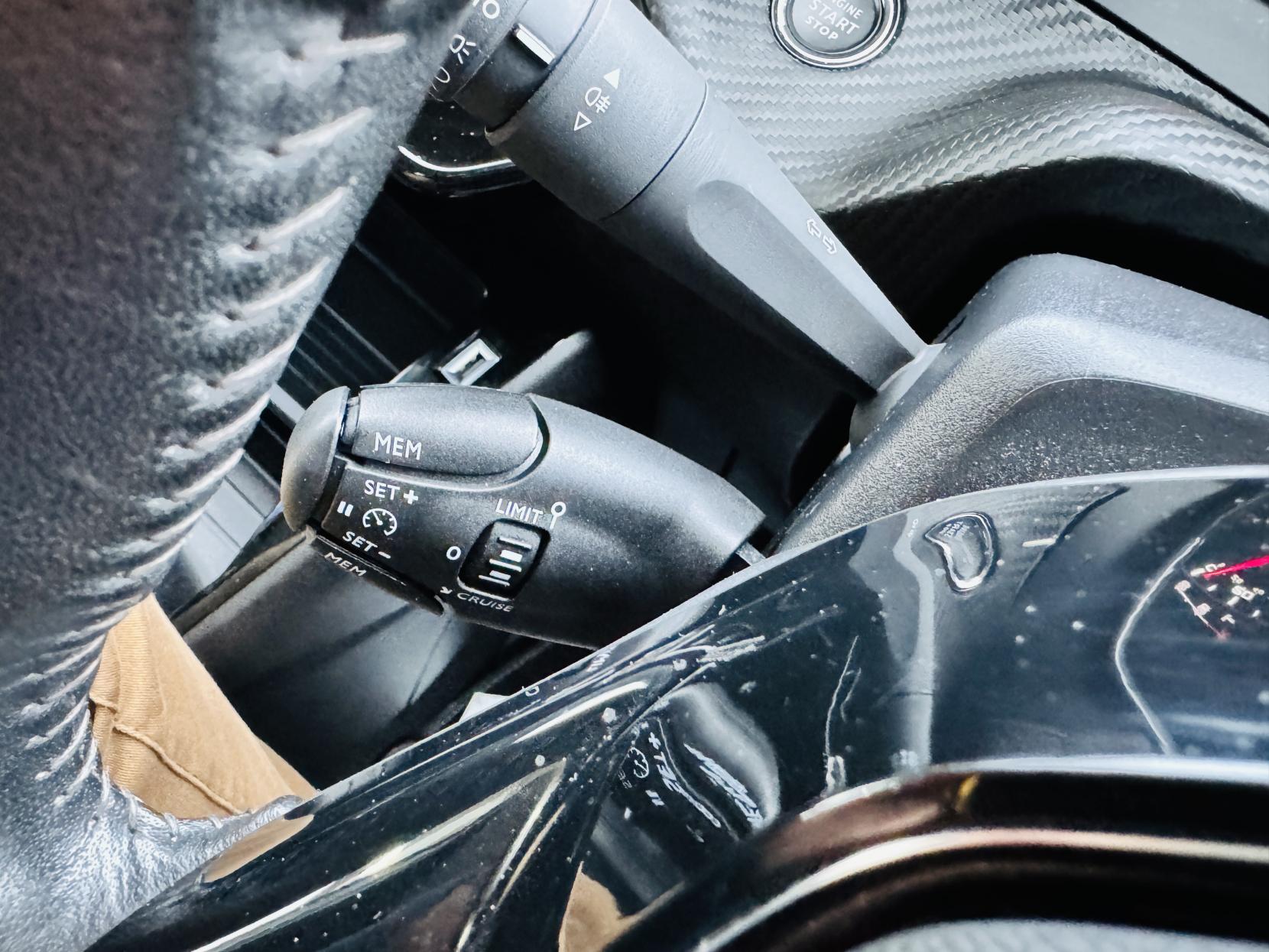 Peugeot 2008 1.2 PureTech Active Premium SUV 5dr Petrol Manual Euro 6 (s/s) (100 ps)