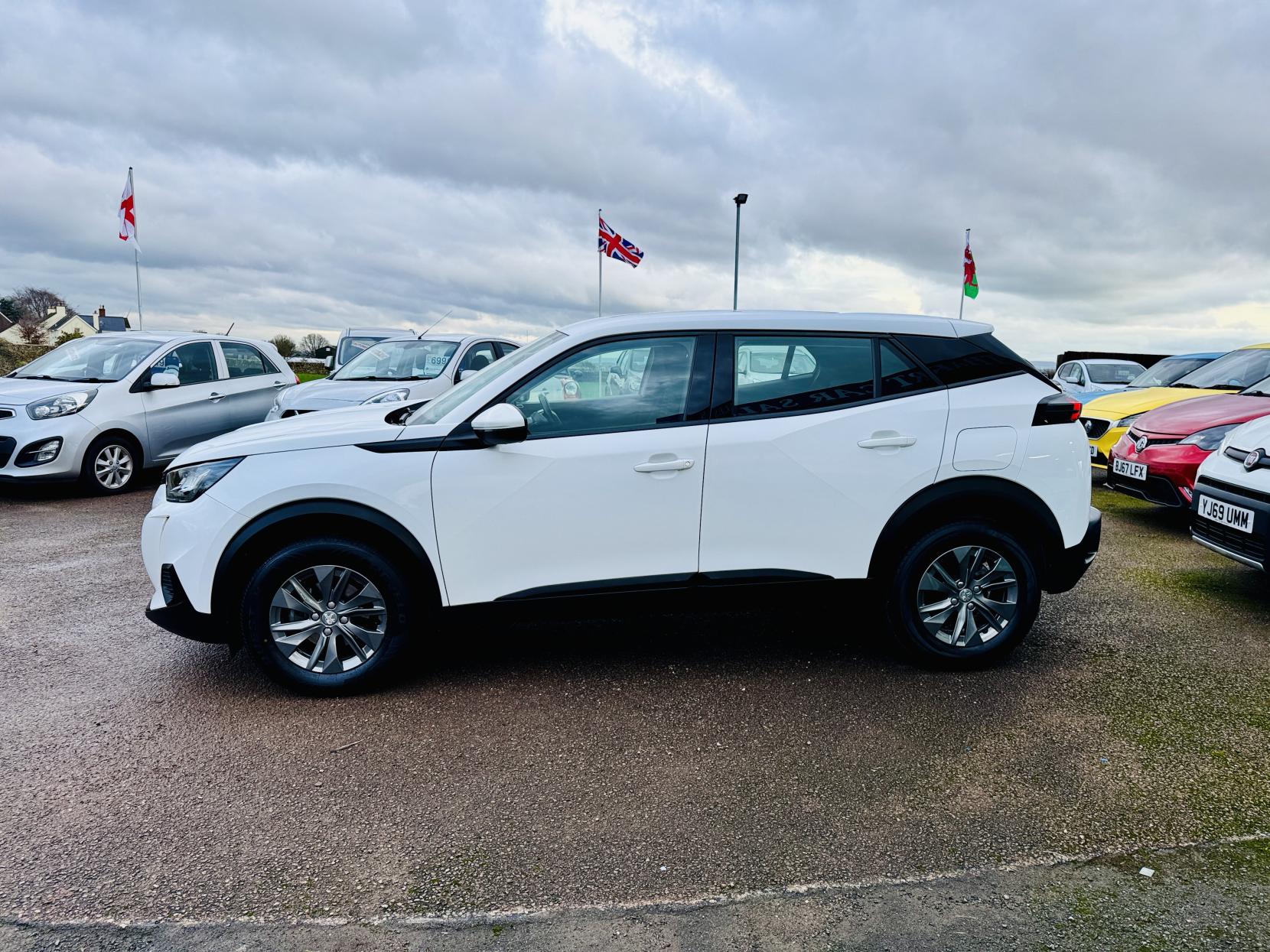 Peugeot 2008 1.2 PureTech Active Premium SUV 5dr Petrol Manual Euro 6 (s/s) (100 ps)