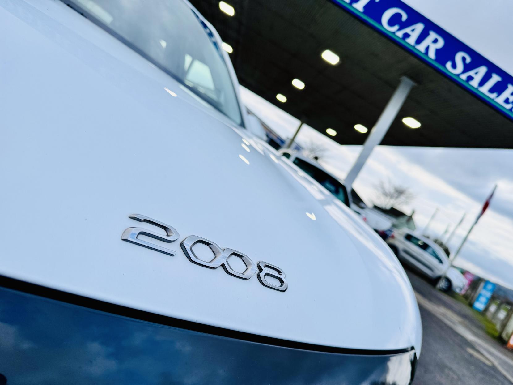 Peugeot 2008 1.2 PureTech Active Premium SUV 5dr Petrol Manual Euro 6 (s/s) (100 ps)