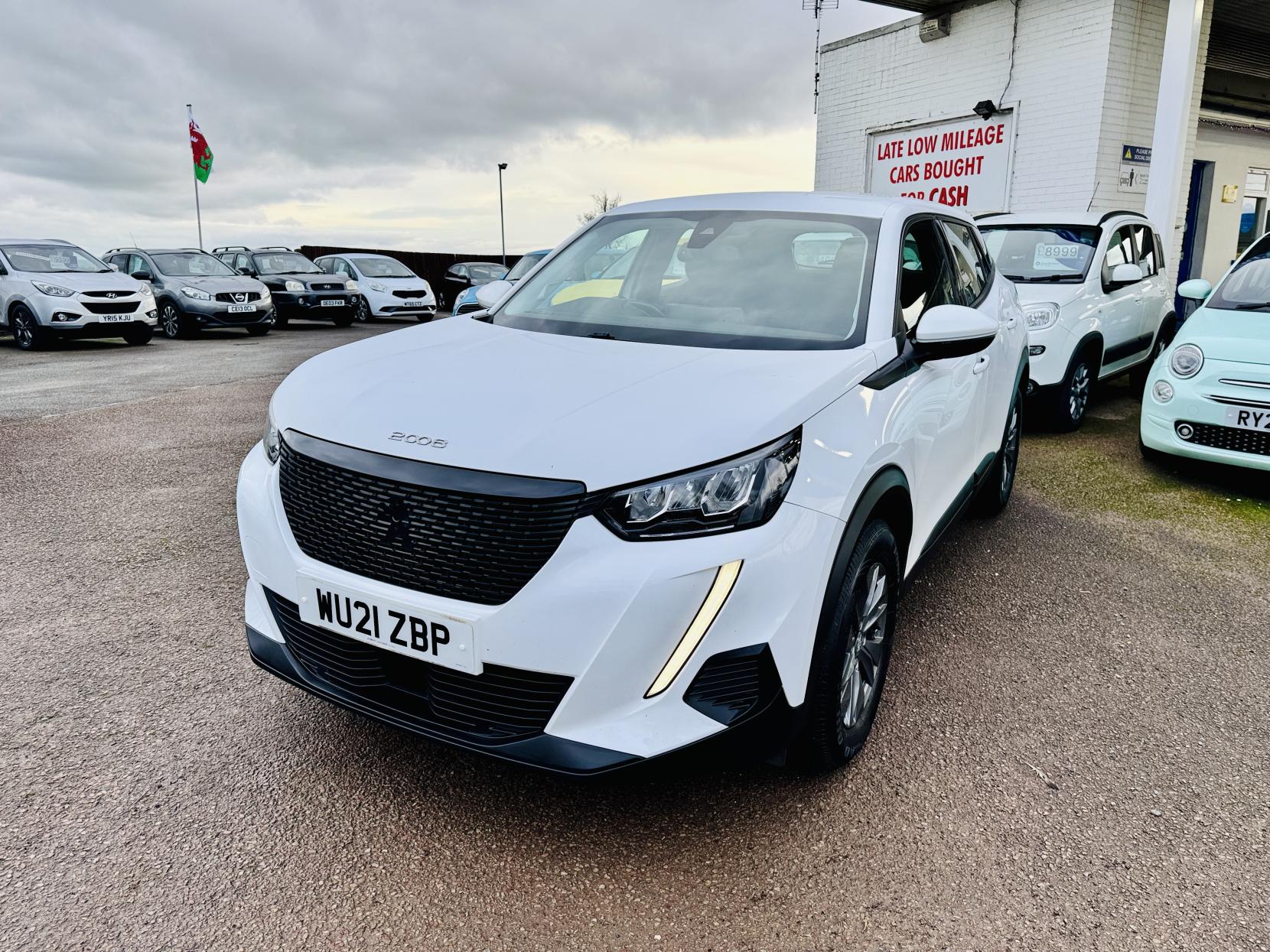 Peugeot 2008 1.2 PureTech Active Premium SUV 5dr Petrol Manual Euro 6 (s/s) (100 ps)