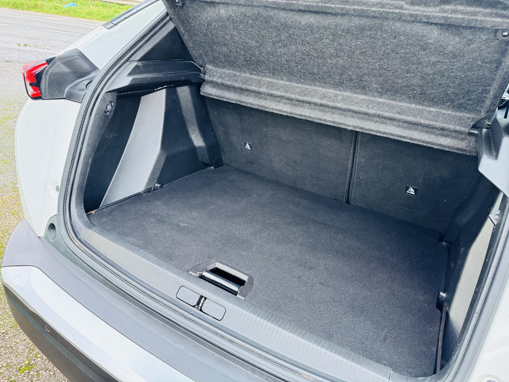 Peugeot 2008 1.2 PureTech Active Premium SUV 5dr Petrol Manual Euro 6 (s/s) (100 ps)