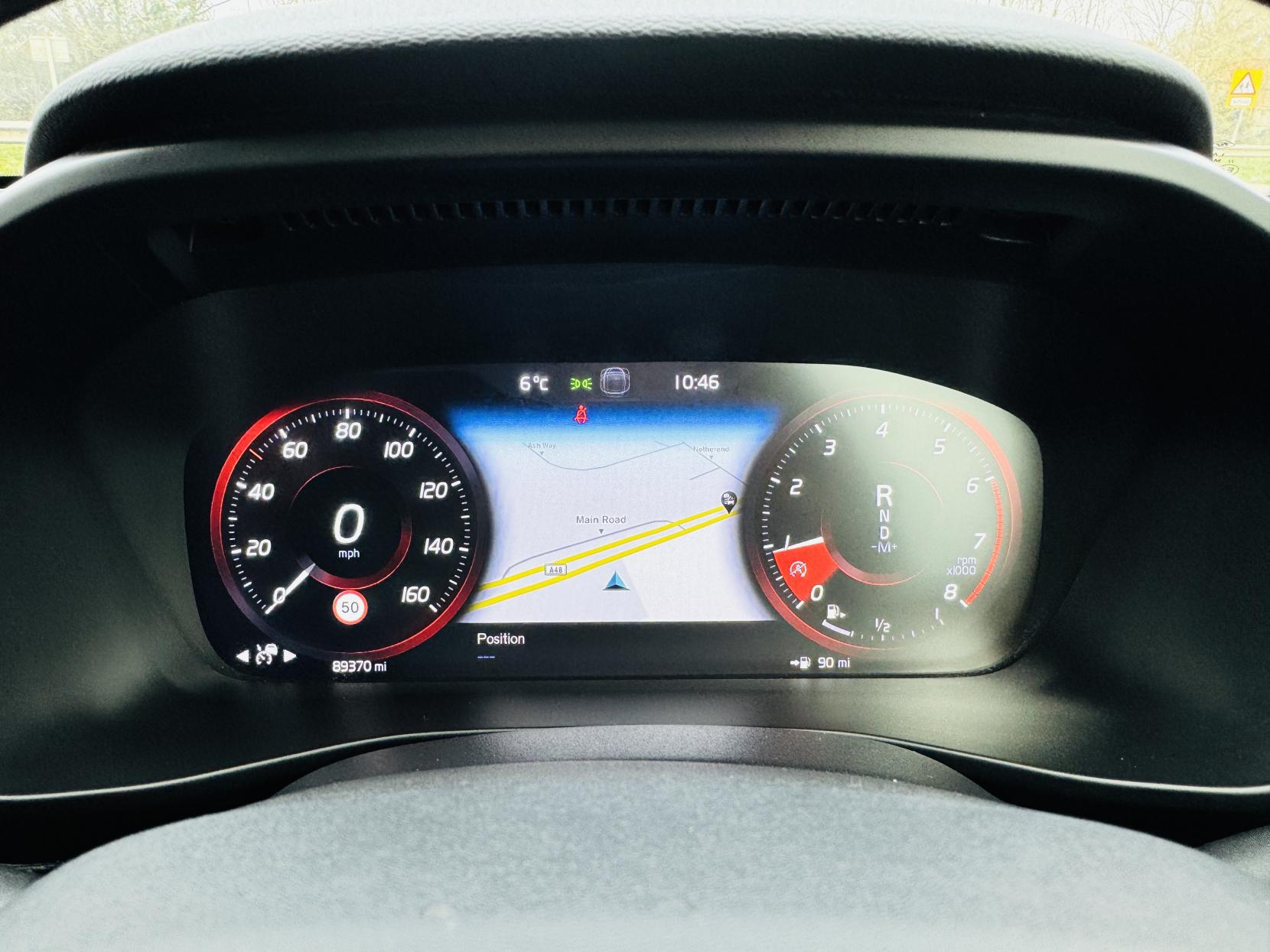 Volvo XC40 1.5 T3 Momentum Pro SUV 5dr Petrol Auto Euro 6 (s/s) (163 ps)