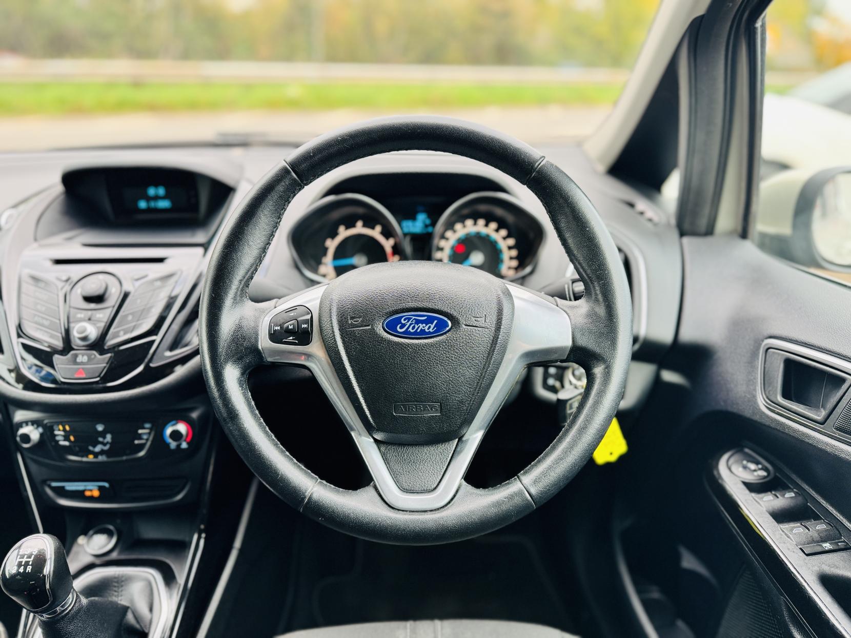 Ford B-Max 1.4 Zetec MPV 5dr Petrol Manual Euro 5 (90 ps)