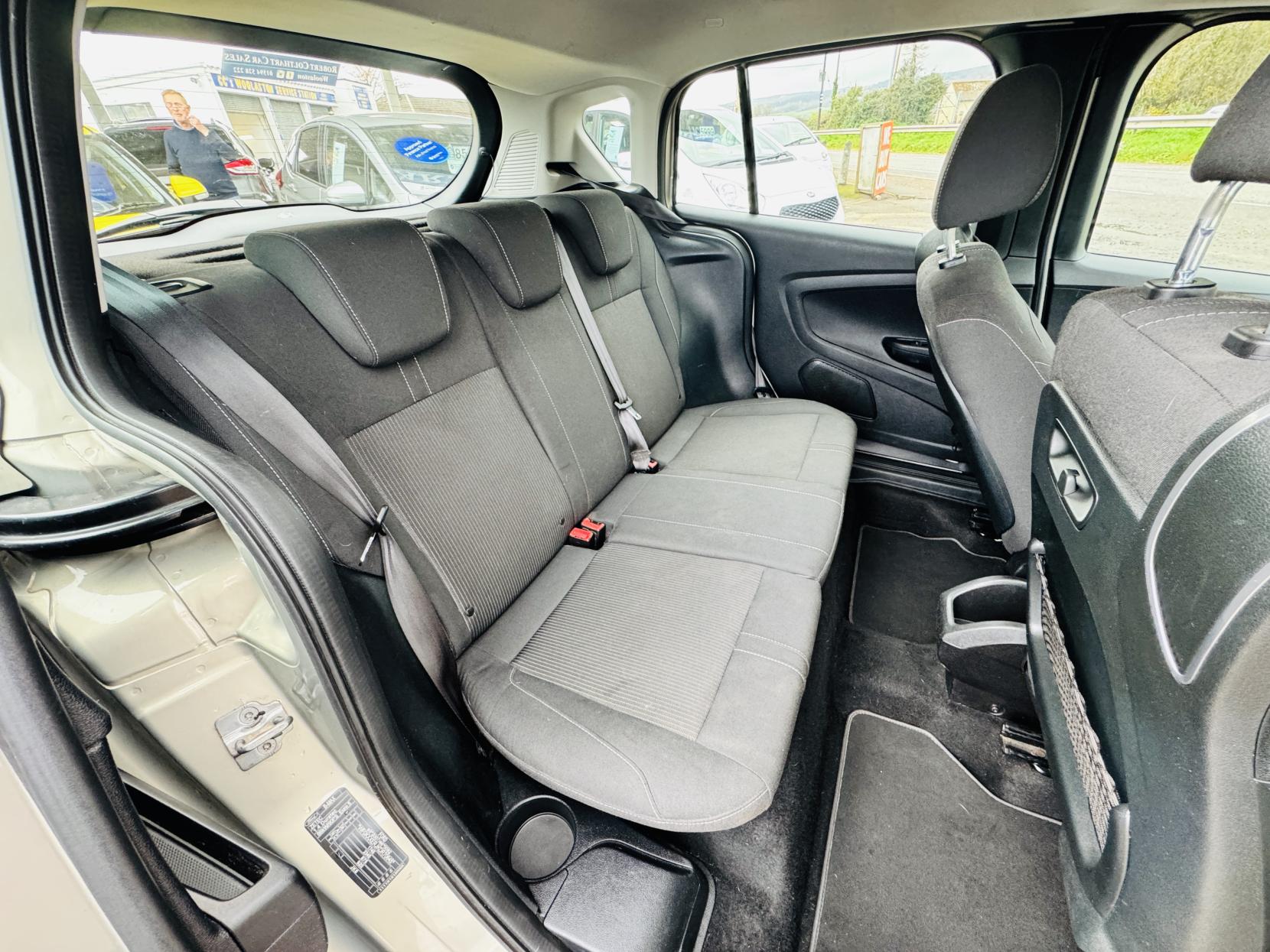 Ford B-Max 1.4 Zetec MPV 5dr Petrol Manual Euro 5 (90 ps)