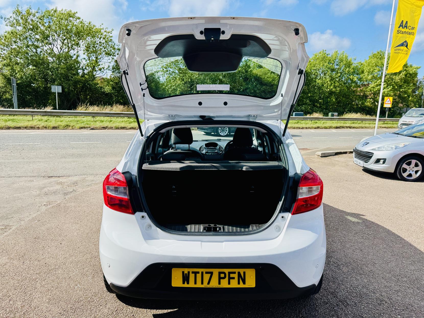 Ford Ka+ 1.2 Ti-VCT Zetec Hatchback 5dr Petrol Manual Euro 6 (85 ps)